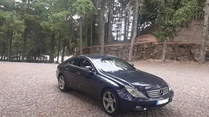 Preto Usado 2006 Mercedes CLS320 Sedan | € 14.990