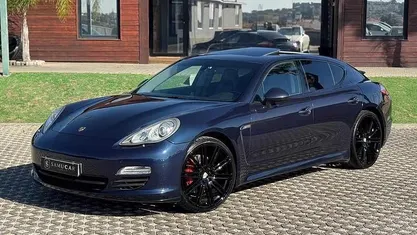 Azul Usado 2012 Porsche Panamera Platinum Edition Citadino | € 29.990 (Preço justo)