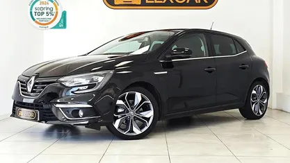 Usado Renault Mégane IV Intens 132 HP (97 kW) 2017
