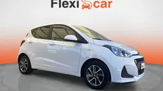 Branco Usado 2017 Hyundai i10 Comfort Citadino | € 8.990 (Preço justo)
