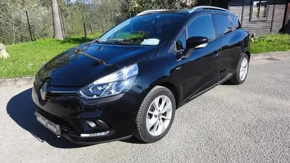 Preto Usado 2017 Renault Clio GrandTour Carrinha | € 10.500 (Bom preço)