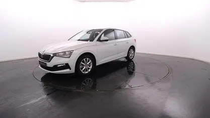 Branco Usado 2022 Skoda Scala Citadino | € 17.900 (Preço justo)
