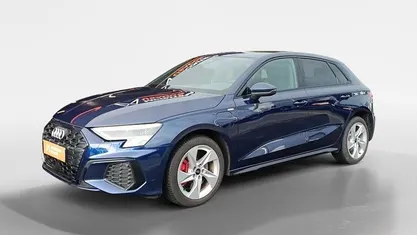 Usado Audi A3 Sportback e-tron 245 HP (180 kW) 2024 Azul Citadino