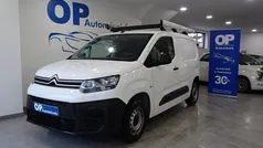 Branco Usado 2021 Citroën Berlingo Feel Monovolume | € 14.450 (Preço justo)