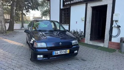 Azul Usado 1992 Renault Clio Coupé | € 17.800