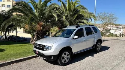 Usado Dacia Duster Prestige 110 HP (80 kW) 2014 Cinza SUV