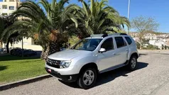 Cinza Usado 2014 Dacia Duster Prestige SUV | € 12.950 (Preço justo)