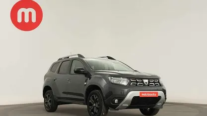 Cinzento Usado 2022 Dacia Duster | € 17.999 (Preço justo)