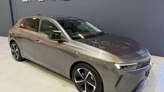 Cinza Usado 2023 Opel Astra Elegance Sedan | € 23.740 (Preço justo)