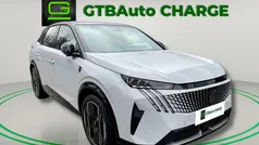 Branco Usado 2024 Peugeot e-3008 GT SUV | € 47.499 (Preço justo)