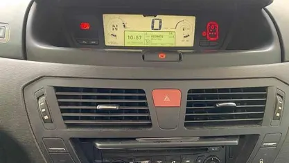 Usado Citroën C4 111 HP (81 kW) 2012 Preto