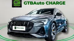 Cinza Usado 2022 Audi e-tron Ambiente SUV | € 49.900 (Preço justo)