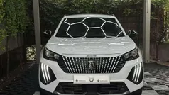 Usado 2024 Peugeot 2008 Allure SUV | € 25.000