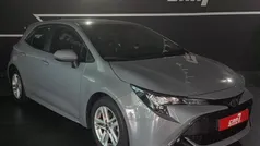 Cinza Usado 2022 Toyota Corolla Comfort Sedan | € 23.500 (Bom preço)