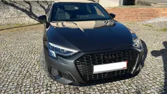 Cinzento Usado 2020 Audi A3 e-tron Citadino | € 25.750