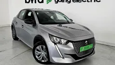 Usado 2022 Peugeot e-208 Active Citadino | € 17.900 (Bom preço)