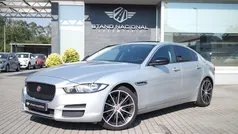 Cinzento Usado 2018 Jaguar XE Prestige Sedan | € 15.500 (Super Preço)