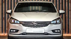 Cinza Usado 2019 Opel Astra Innovation | € 19.900