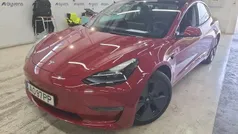 Vermelho Usado 2022 Tesla Model 3 Long Range Sedan | € 32.600 (Preço justo)
