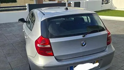 Cinzento Usado 2011 BMW 118 Citadino | € 10.650 (Bom preço)