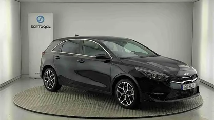 Preto Usado 2025 Kia Ceed Citadino | € 21.490 (Bom preço)