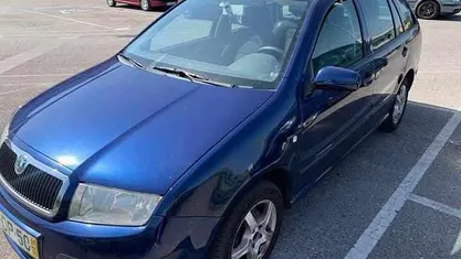 Azul Usado 2007 Skoda Fabia Citadino | € 2.500 (Super Preço)