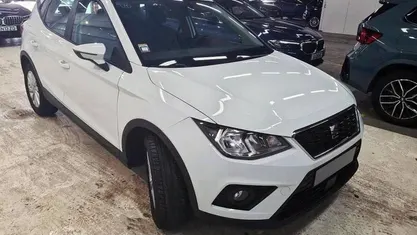 Usado Seat Arona 115 HP (84 kW) 2019 Branco SUV