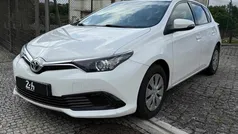 Branco Usado 2015 Toyota Auris Active | € 9.950 (Preço justo)