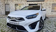 Branco Usado 2023 Kia Ceed Sportswagon Carrinha | € 23.990 (Preço justo)