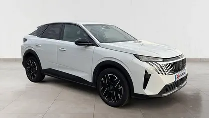 Usado Peugeot 3008 Allure 136 HP (100 kW) 2025 Branco SUV