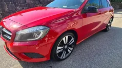 Vermelho Usado 2015 Mercedes A180 Citadino | € 14.990 (Bom preço)