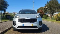 Cinzento Usado 2016 Kia Sportage SUV | € 13.750 (Preço justo)
