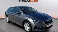 Cinza Usado 2023 Skoda Scala Ambition Citadino | € 14.980 (Preço justo)