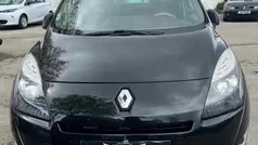 Preto Usado 2011 Renault Grand Scénic III Monovolume | € 6.950 (Preço justo)