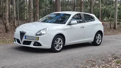 Branco Usado 2010 Alfa Romeo Giulietta Distinctive Citadino | € 9.500 (Preço justo)