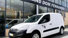 Branco Usado 2017 Citroën Berlingo Monovolume | € 10.900