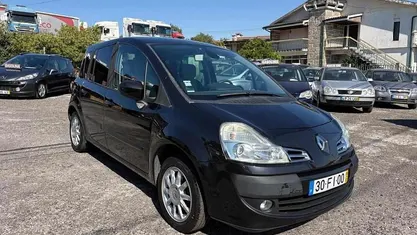 Usado Renault Modus 75 HP (55 kW) 2008 Preto Monovolume