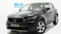 Preto Usado 2018 Volvo XC40 Momentum SUV | € 27.490 (Preço justo)