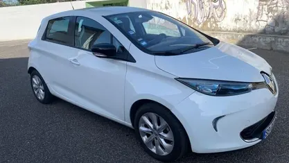 Branco Usado 2015 Renault Zoe Citadino | € 7.900 (Bom preço)