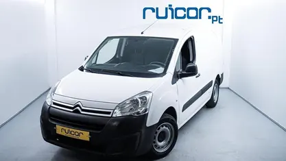 Branco Usado 2018 Citroën Berlingo Monovolume | € 12.950 (Preço justo)