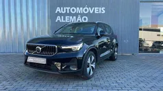 Preto Usado 2022 Volvo XC40 Core SUV | € 33.000 (Preço justo)
