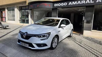 Usado 2019 Renault Mégane IV Citadino | € 12.900 (Preço justo)