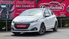 Branco Usado 2019 Peugeot 208 Active Citadino | € 11.950 (Preço justo)