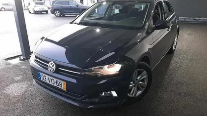 Cinzento Usado 2018 VW Polo | € 14.890 (Bom preço)