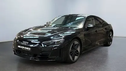 Preto Usado 2022 Audi e-tron GT quattro Sedan | € 51.900 (Super Preço)