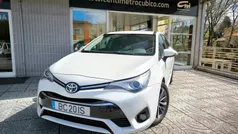 Branco Usado 2017 Toyota Avensis Carrinha | € 14.950 (Preço justo)