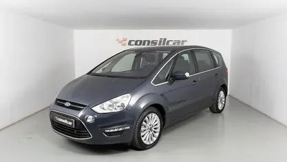 Usado Ford S-MAX Titanium 140 HP (102 kW) 2011 Cinza Monovolume