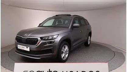 Cinzento escuro Usado 2024 Skoda Kodiaq SUV | € 34.990 (Super Preço)