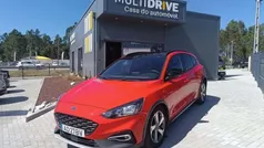 Vermelho (metalizado) Usado 2020 Ford Focus Active Citadino | € 18.000 (Bom preço)