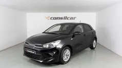 Preto Usado 2022 Kia Rio Citadino | € 14.890 (Preço justo)